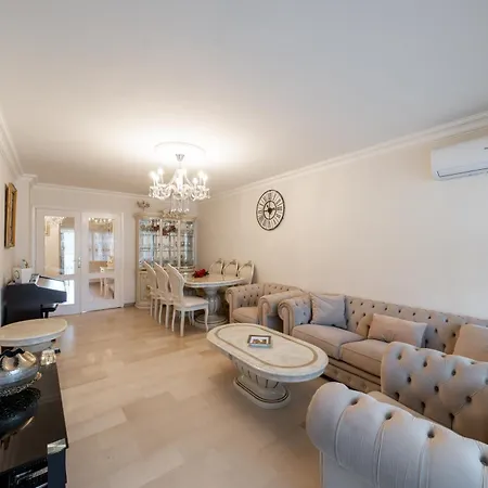 Bright & Luxurious - Heart Of Cannes