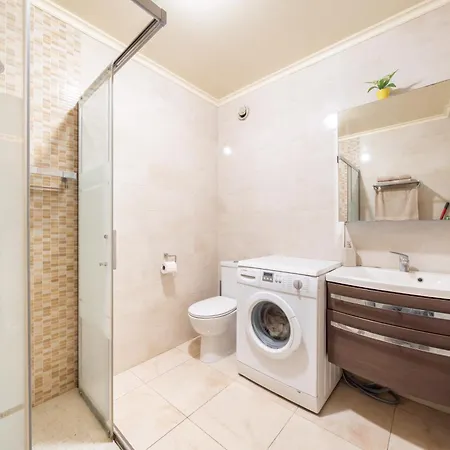 Apartment Bright & Luxurious - Heart Of